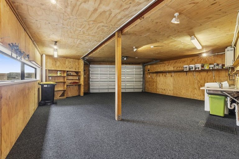 Photo of property in 87 Marine Parade, Seatoun, Wellington, 6022