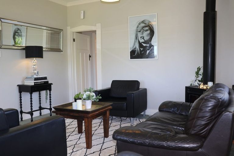 Photo of property in 7 School Road, Riverhead, 0820