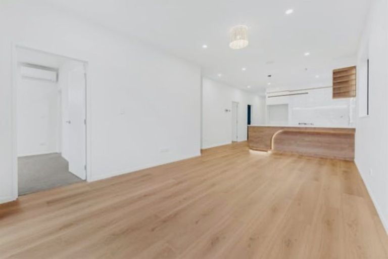 Photo of property in 11 Cronshaw Road, Karaka, Papakura, 2113