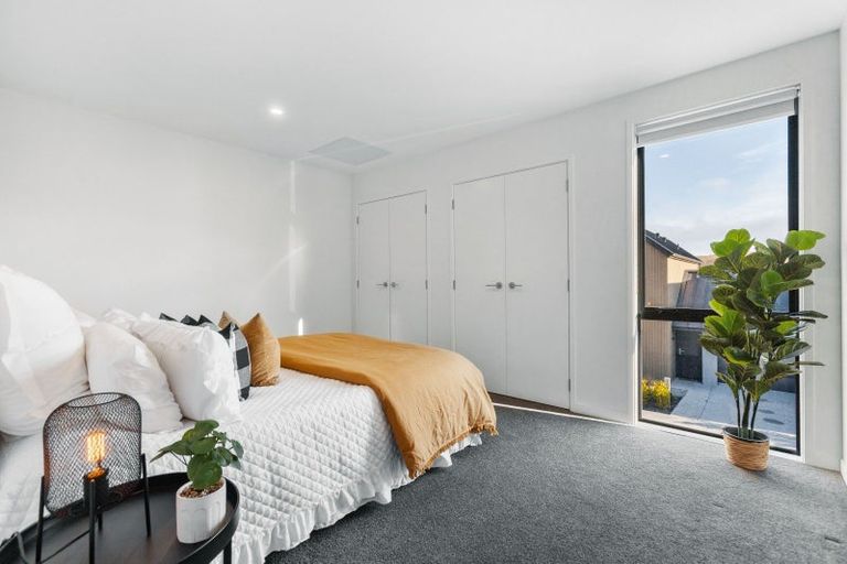 Photo of property in 7 Mcgibbon Lane, Jacks Point, 9371