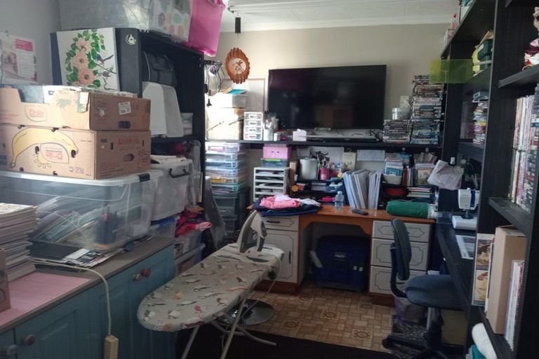 Photo of property in 5 Papatotara Road, Tuatapere, 9620