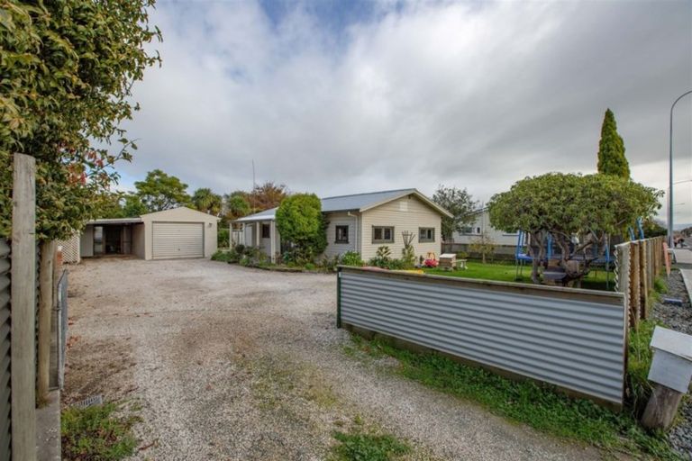 Photo of property in 54 Bateup Road, Richmond, 7020