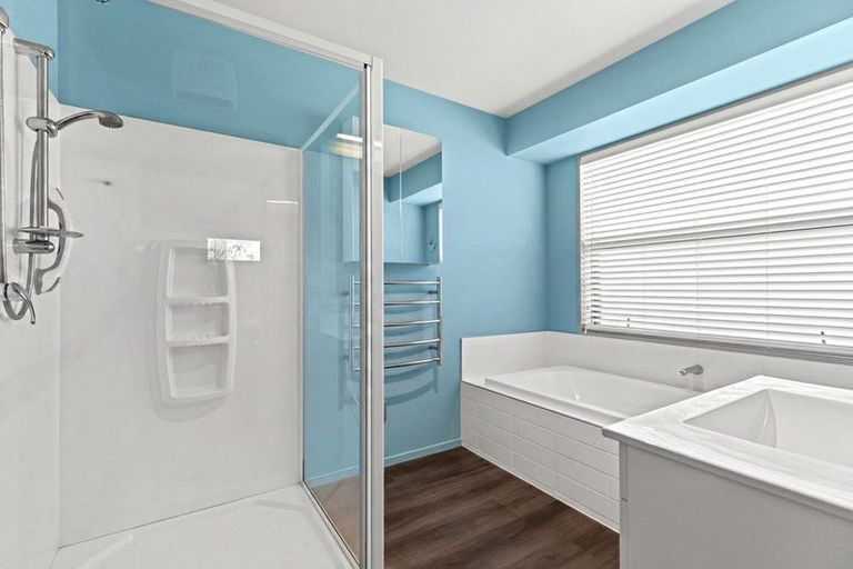 Photo of property in 68 Orrick Crescent, Avondale, Christchurch, 8061