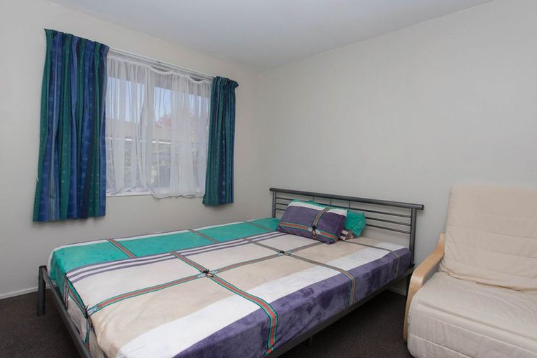 Photo of property in 2/345 Worcester Street, Linwood, Christchurch, 8011