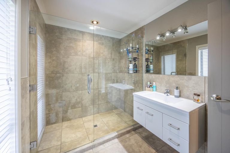 Photo of property in 37 Riverside Way, Ngaruawahia, Huntly, 3771
