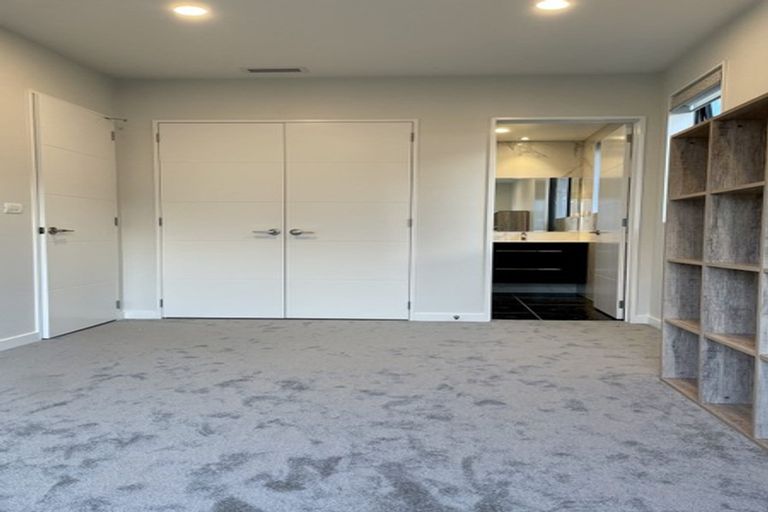 Photo of property in 10 Silvereye Road, Hobsonville, Auckland, 0616