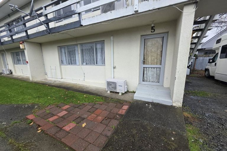 Photo of property in 5/9 Totara Street, Trentham, Upper Hutt, 5018