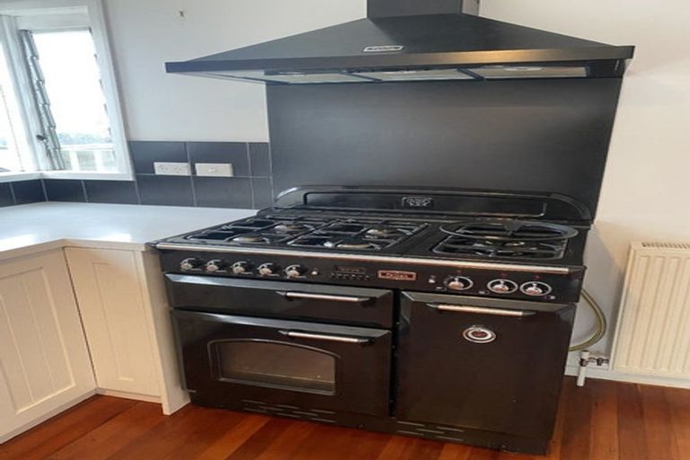 Photo of property in 200 Omahu Road, Frimley, Hastings, 4120