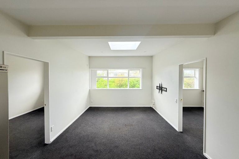 Photo of property in Parkland Flats, 17/51 Adams Terrace, Kelburn, Wellington, 6021