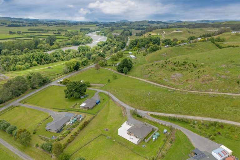 Photo of property in 210 Mount Herbert Road, Waipukurau, 4285