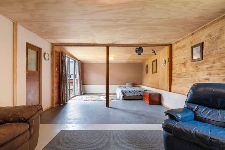 Photo of property in 114 Kairua Road, Kairua, Tauranga, 3175