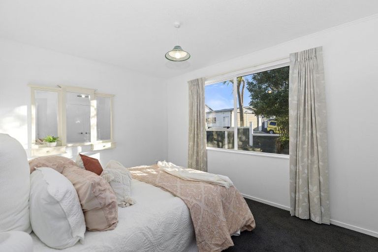 Photo of property in 279 Mitchell Street, Brooklyn, Wellington, 6021