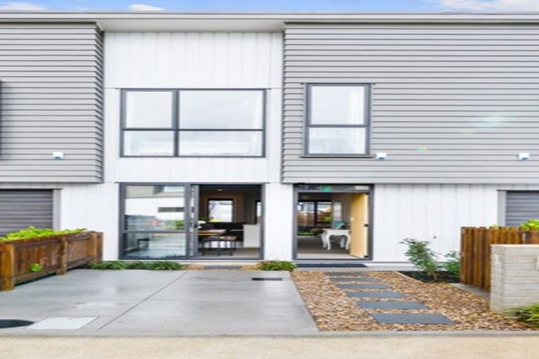 Photo of property in 50 Mapou Road, Hobsonville, Auckland, 0616