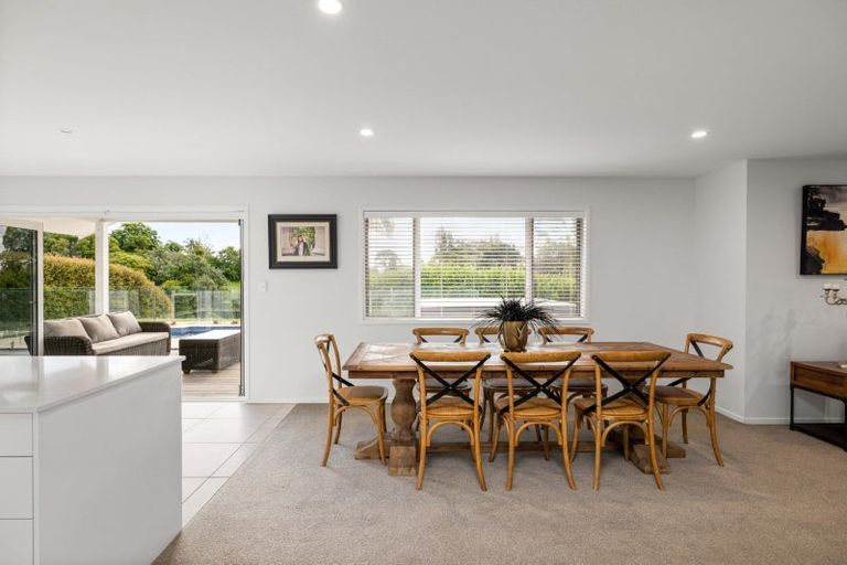 Photo of property in 49ra Oceana Drive, Welcome Bay, Tauranga, 3175