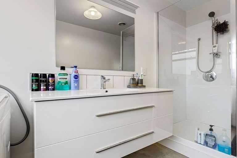 Photo of property in 4/9 Meredith Street, Addington, Christchurch, 8024