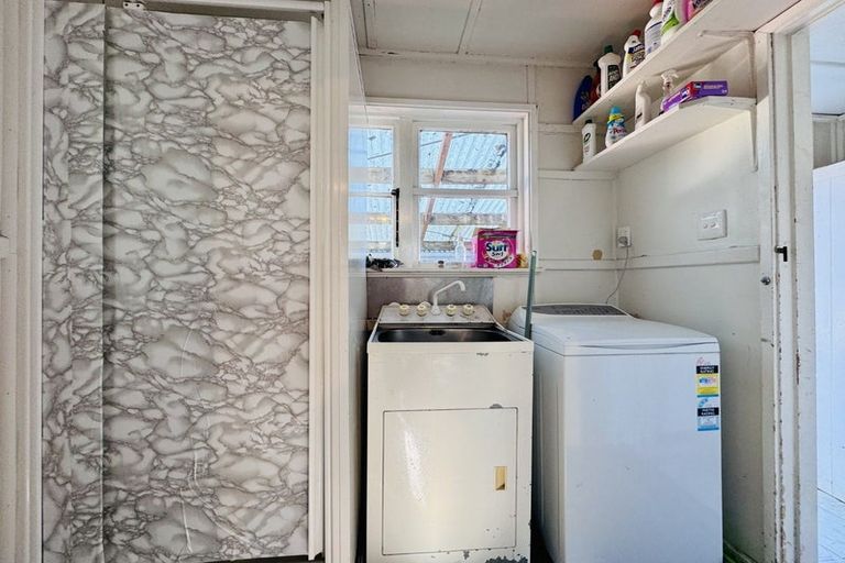 Photo of property in 42 Suva Street, Upper Riccarton, Christchurch, 8041