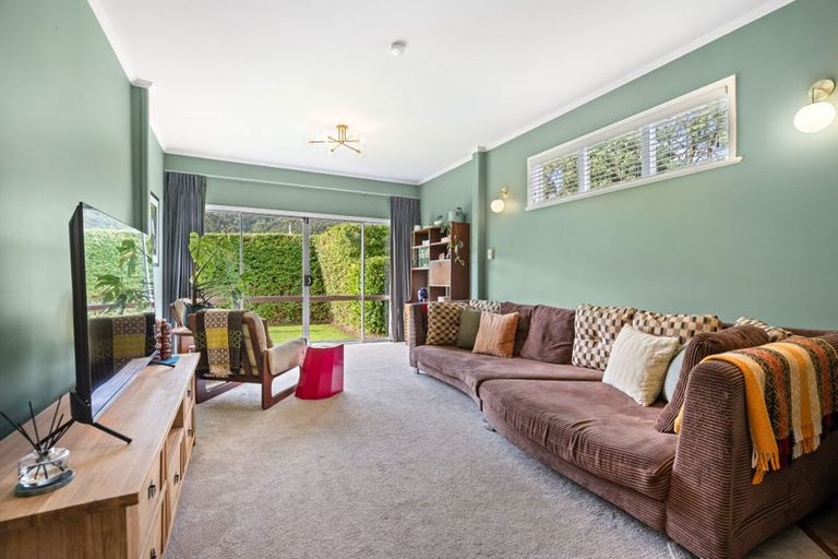 Photo of property in 93 Hatea Drive, Regent, Whangarei, 0112