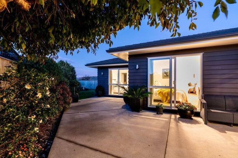 Photo of property in 2 Patterson Lane, Raumati Beach, Paraparaumu, 5032