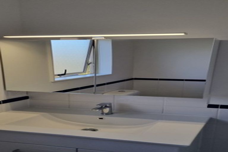 Photo of property in 37 Innisowen Place, Flat Bush, Auckland, 2019