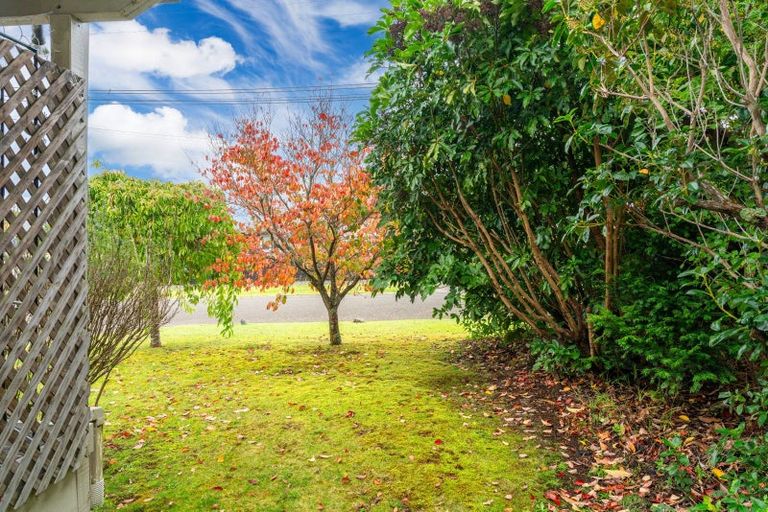 Photo of property in 2/10 Sunset Street, Hilltop, Taupo, 3330