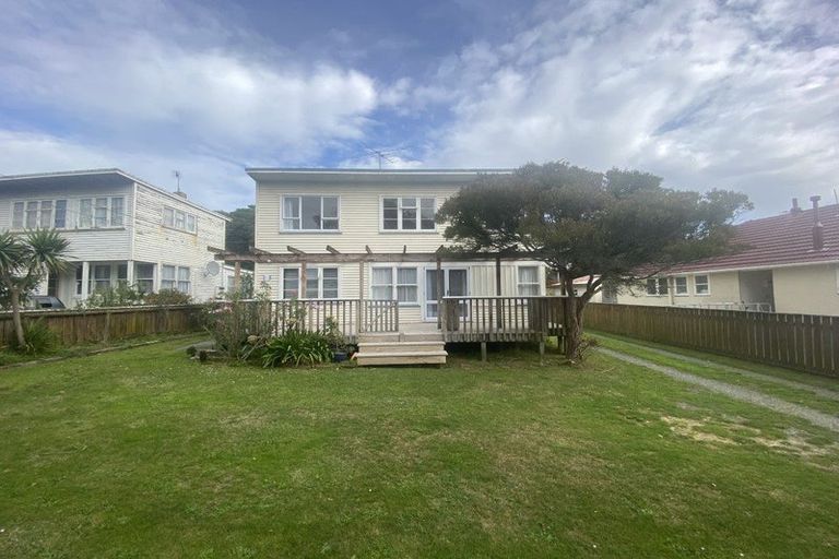 Photo of property in 54 Mungavin Avenue, Ranui, Porirua, 5024