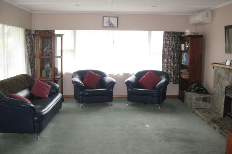 Photo of property in 5 James Street, Dannevirke, 4930