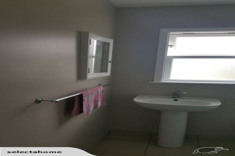 Photo of property in 4 Parkway, Wainuiomata, Lower Hutt, 5014