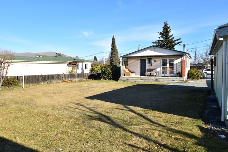 Photo of property in 9 Ruataniwha Road, Twizel, 7901