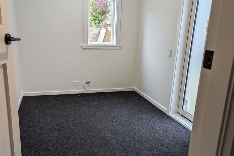 Photo of property in 10 Burrows Avenue, Karori, Wellington, 6012