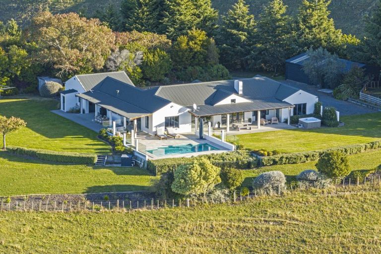 Photo of property in 266 Moteo Pa Road, Puketapu, Napier, 4183