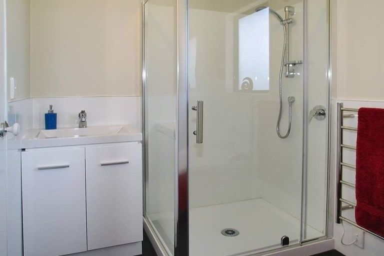 Photo of property in 10b Coventry Close, Ascot Park, Porirua, 5024