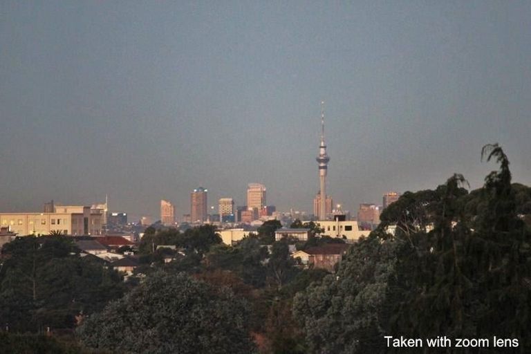 Photo of property in 53 Don Buck Road, Massey, Auckland, 0614