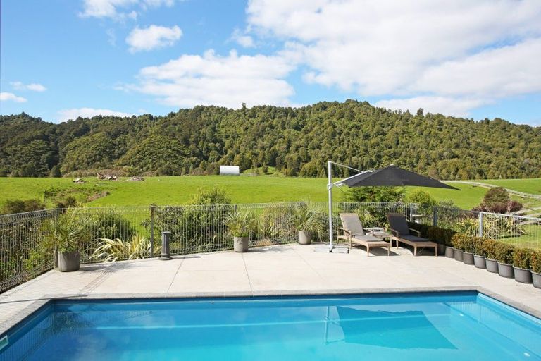 Photo of property in 81 Ti Tree Way, Hunua, 2583