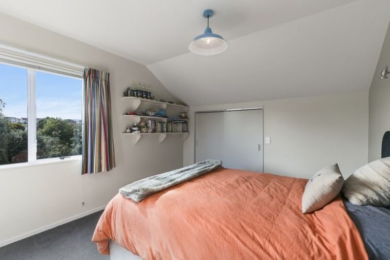 Photo of property in 19 Molyneux Close, Whitby, Porirua, 5024