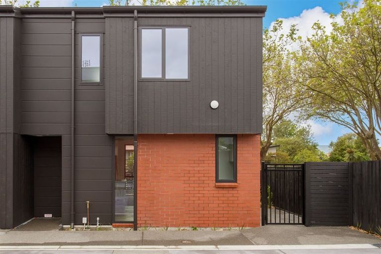 Photo of property in 2/58 Linwood Avenue, Linwood, Christchurch, 8011