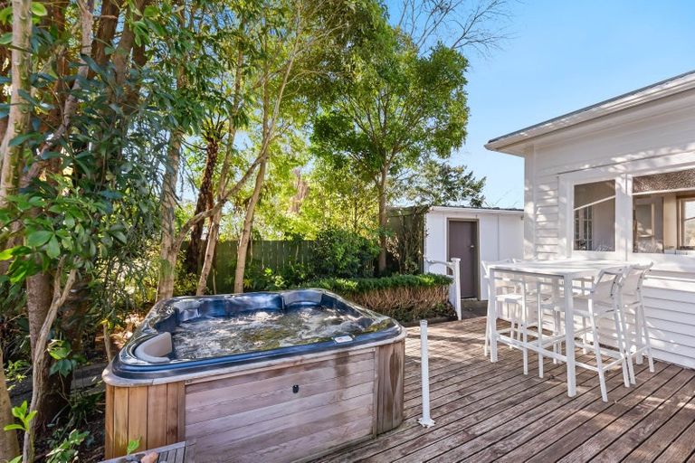 Photo of property in 35 Norfolk Street, Belmont, Lower Hutt, 5010