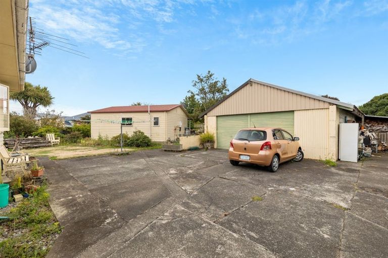 Photo of property in 14 Matangi Street, Hei Hei, Christchurch, 8042