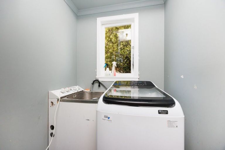 Photo of property in 35 Collingwood Street, Hokowhitu, Palmerston North, 4410