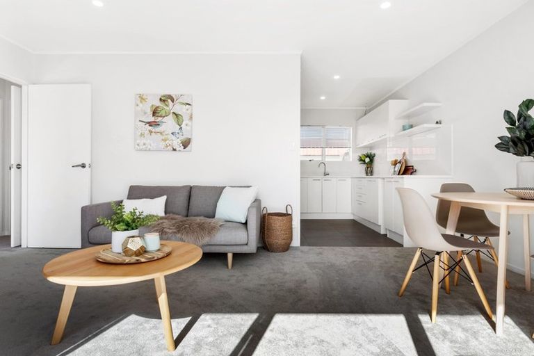 Photo of property in 2/91 Browns Road, Manurewa, Auckland, 2102