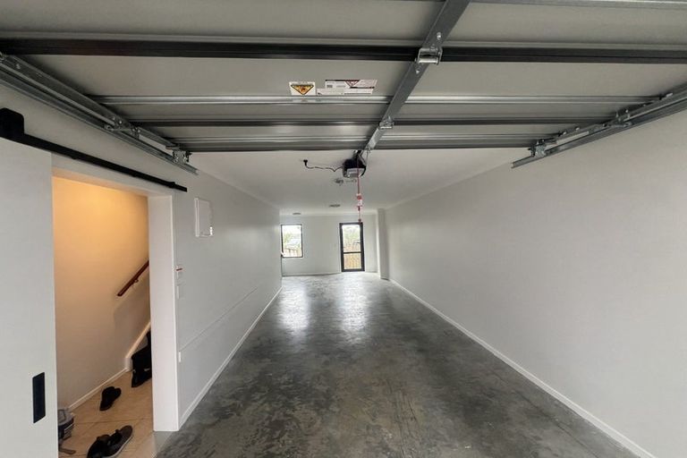 Photo of property in 11/97b Mokoia Road, Birkenhead, Auckland, 0626