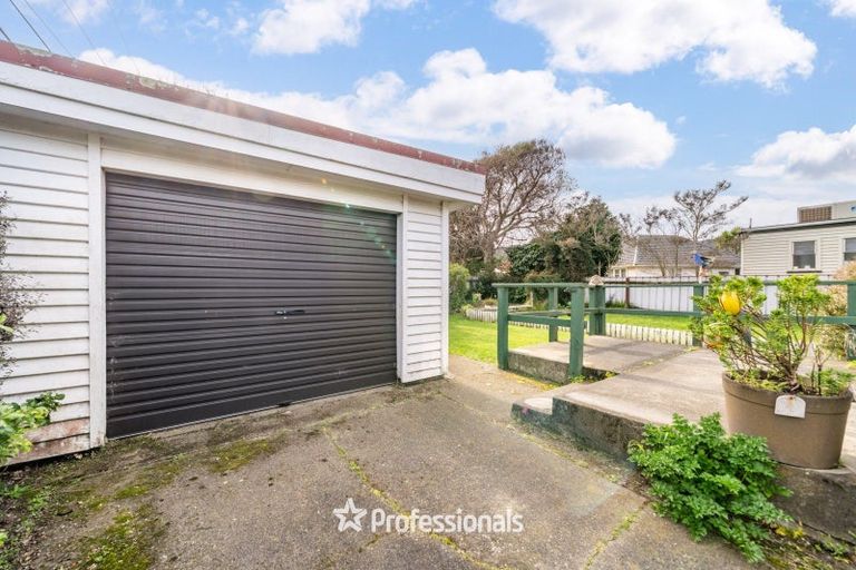 Photo of property in 77 Walters Street, Avalon, Lower Hutt, 5011