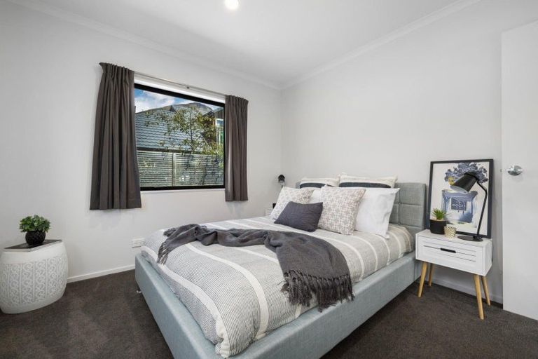 Photo of property in 19 Haddow's Place, Lake Hayes, Queenstown, 9304