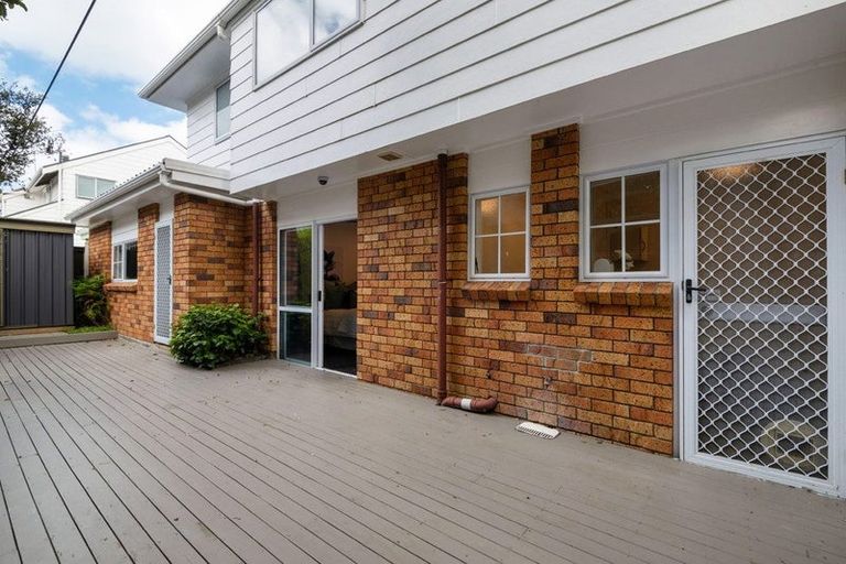 Photo of property in 13a Gulf View Road, Murrays Bay, Auckland, 0630