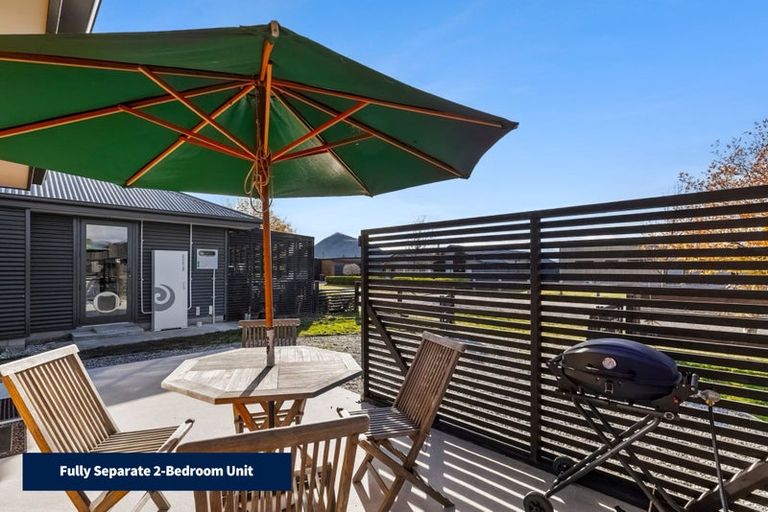 Photo of property in 5 Marbleleaf Lane, Albert Town, Wanaka, 9305