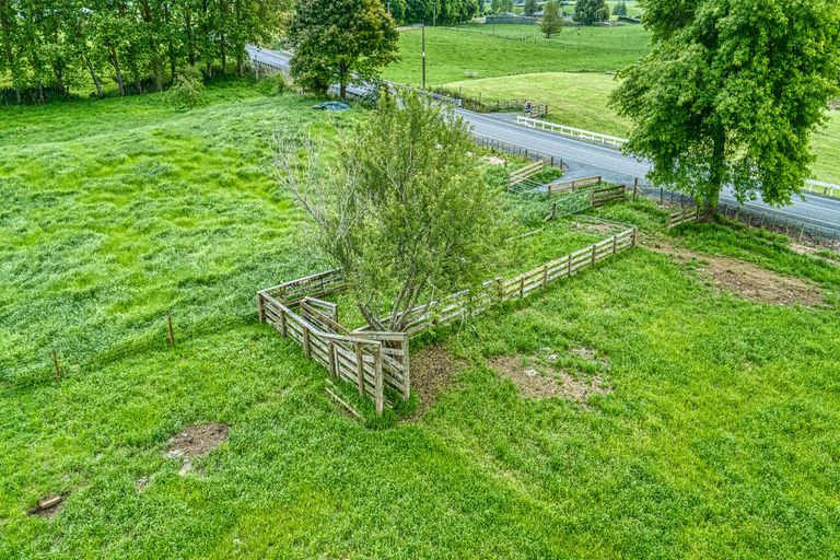 Photo of property in 18 Kia Kaha Drive, Snells Beach, 0920