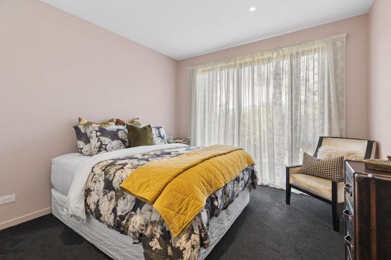 Photo of property in 7 Diamond Lane, Wanaka, 9305