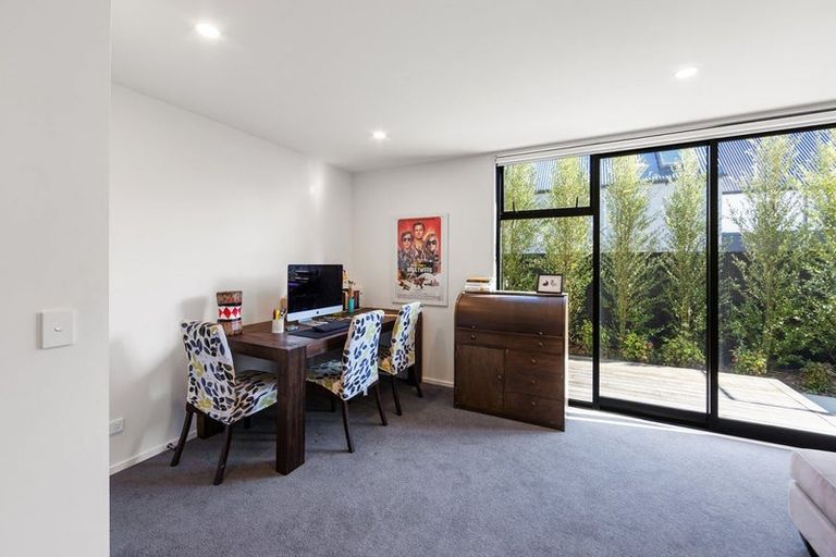 Photo of property in 100a Rossall Street, Merivale, Christchurch, 8014