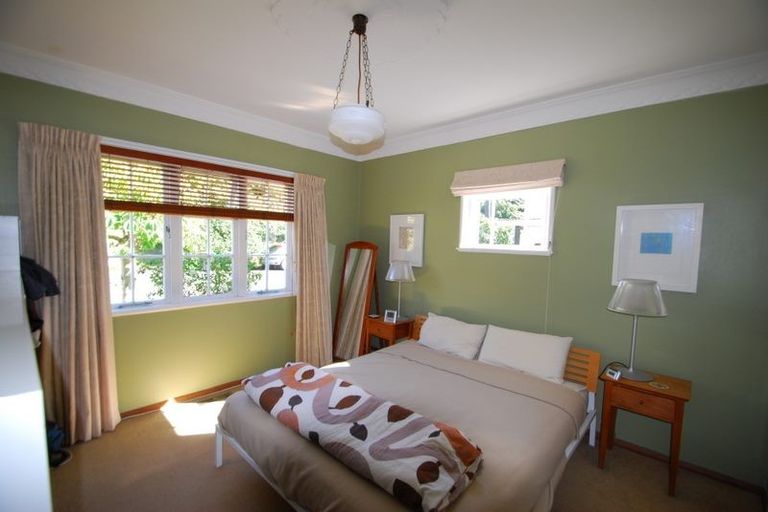 Photo of property in 90 Nottingham Street, Karori, Wellington, 6012