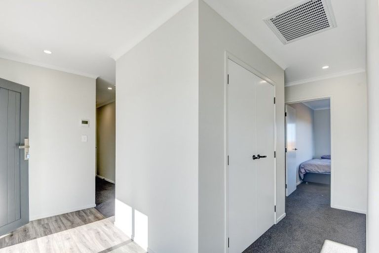 Photo of property in 4 Rosemount Road, Waverley, 4591
