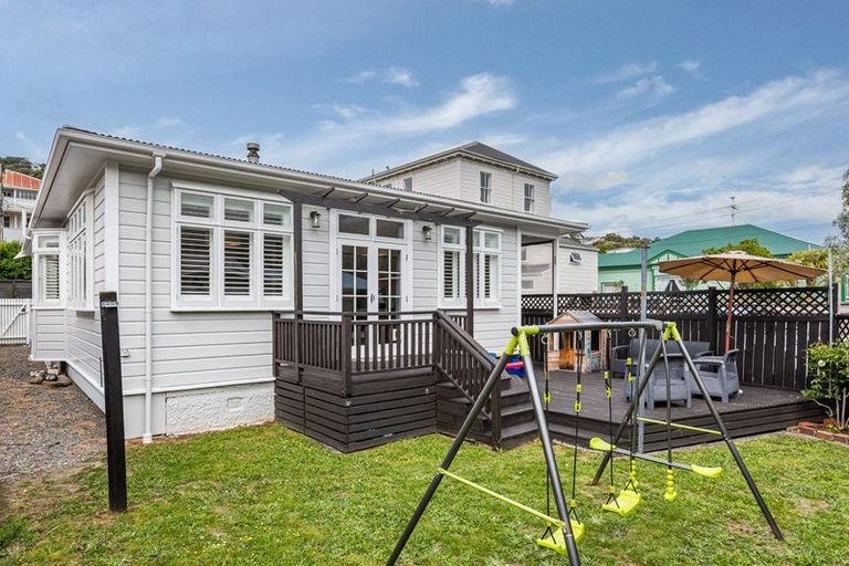 Photo of property in 108 Clyde Street, Island Bay, Wellington, 6023